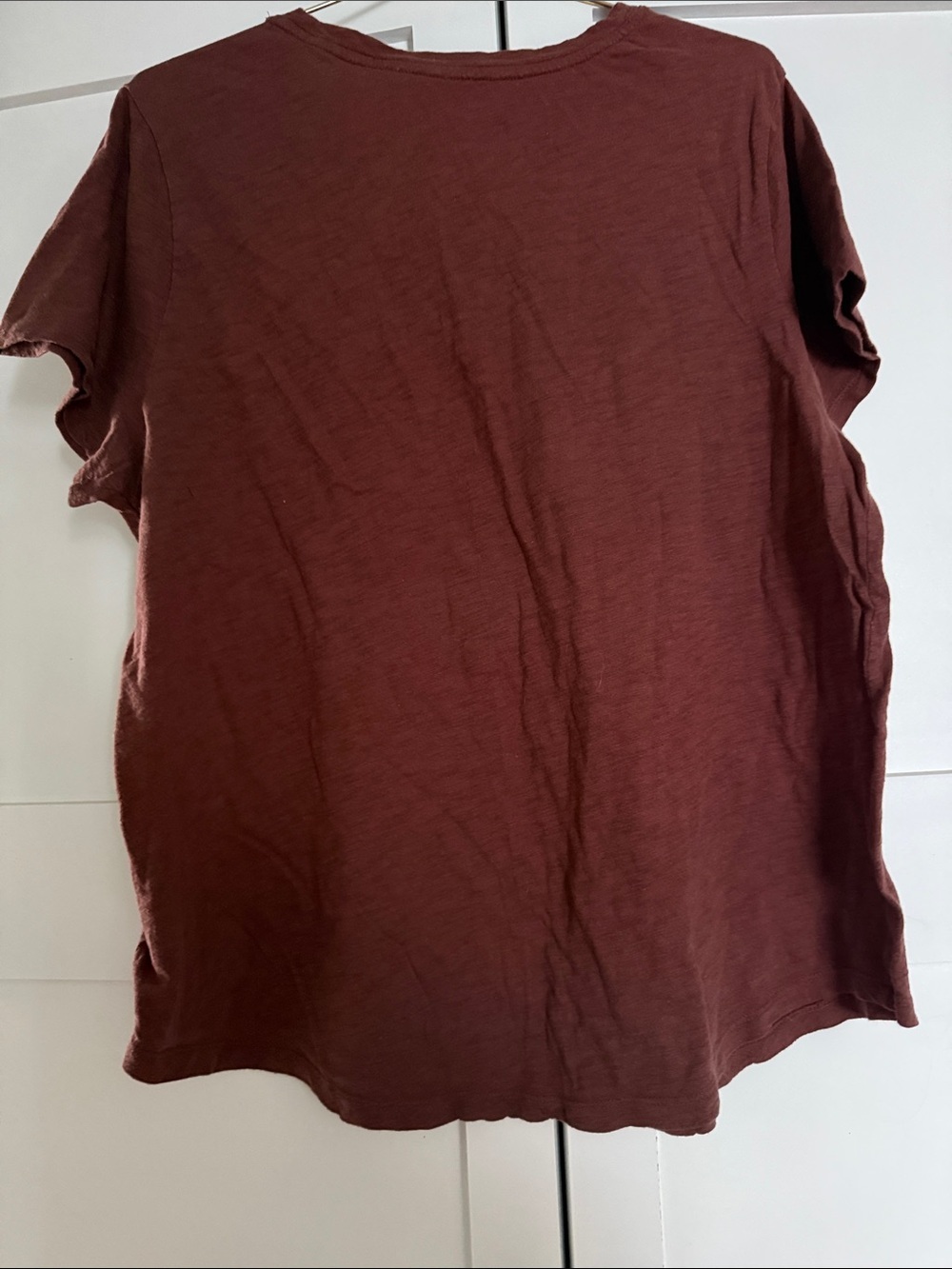 Old Navy Women’s XL Rust Brown Graphic Short Sleeve Tee - Picture 3 of 3